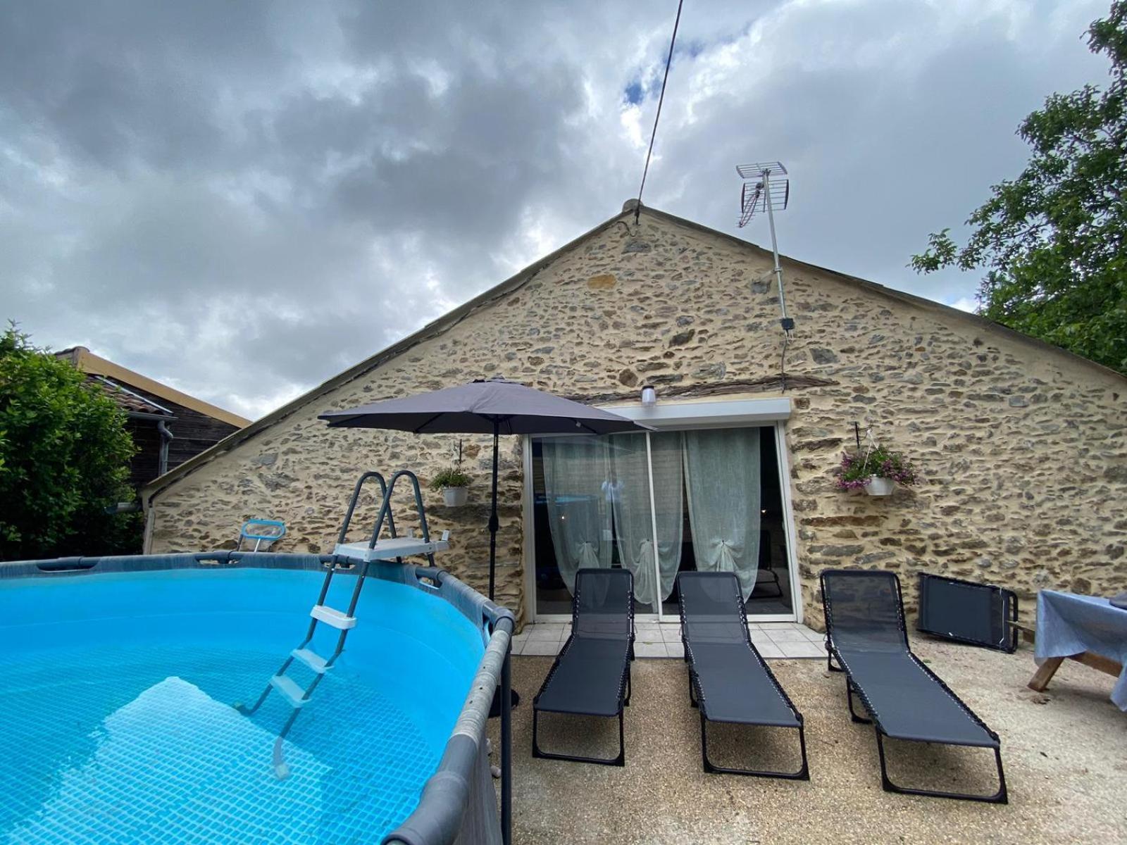 La Grange Du Pradel Holiday home Montredon-Labessonnie
